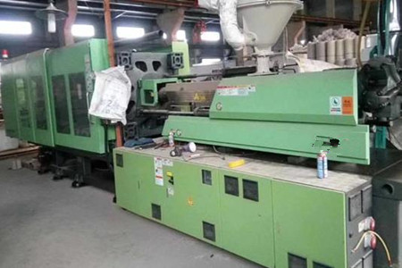 大型注塑機產(chǎn)品色差怎么控制？我來告訴你！